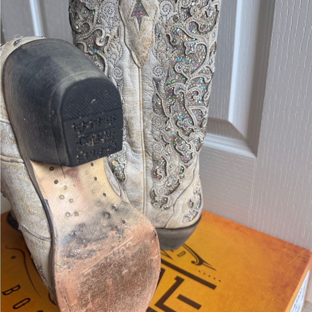 Embellished Corral Western Boots - Cream & Glitter - Picture 6 of 8